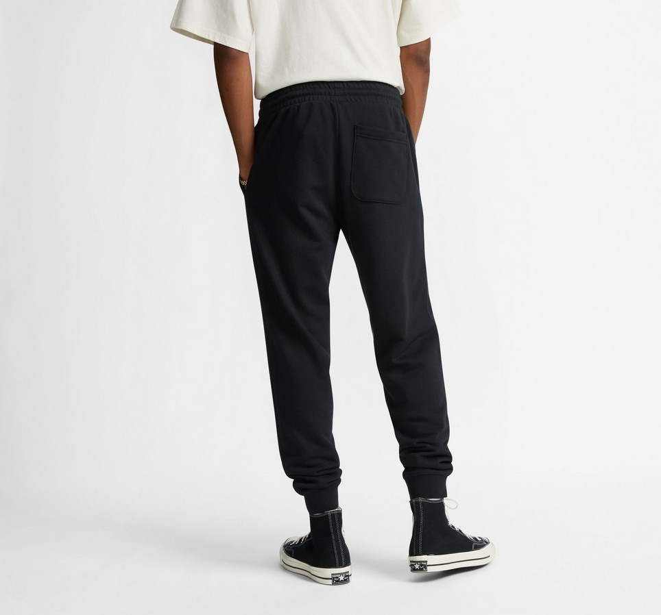 Go-To Embroidered Star Chevron Standard Fit Sweatpant