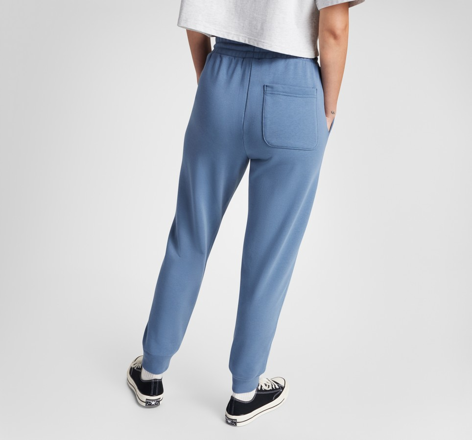 Converse Go-To Embroidered Star Chevron Standard-Fit Sweatpant
