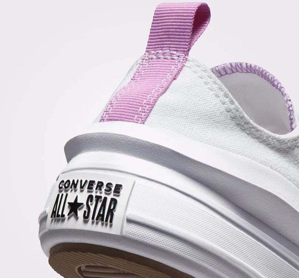 Chuck Taylor All Star Move