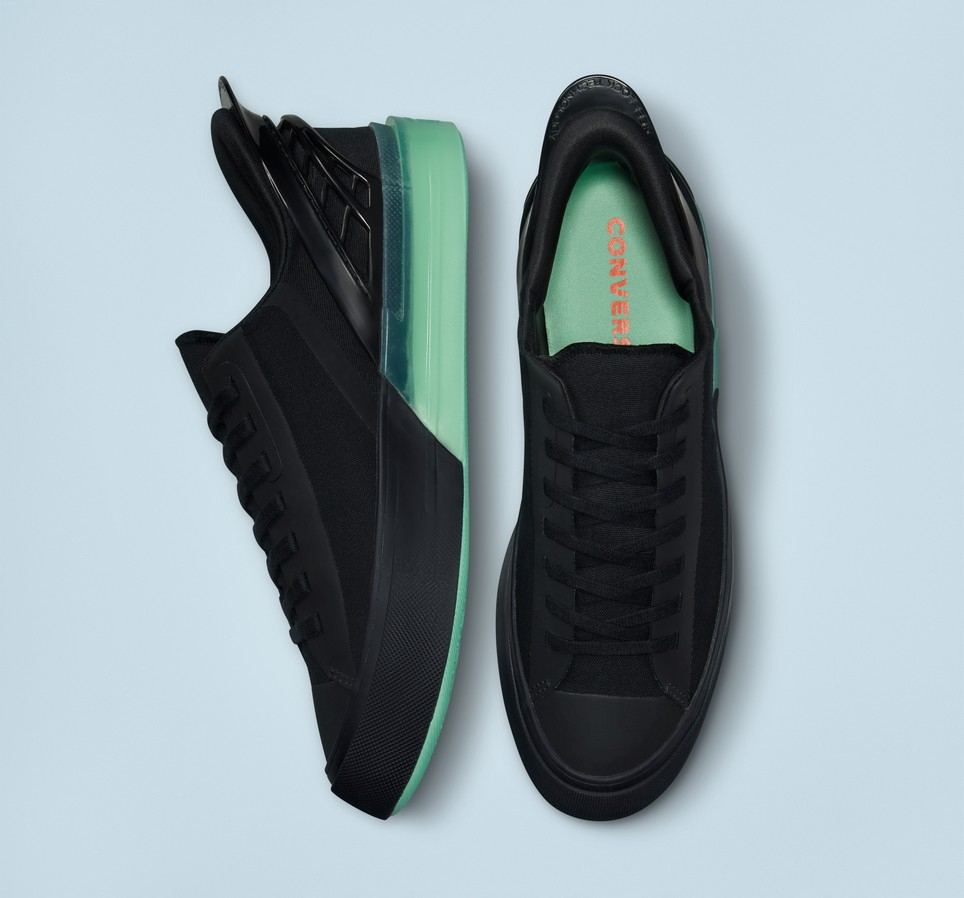 Chuck Taylor All Star CX FlyEase Heel Pop
