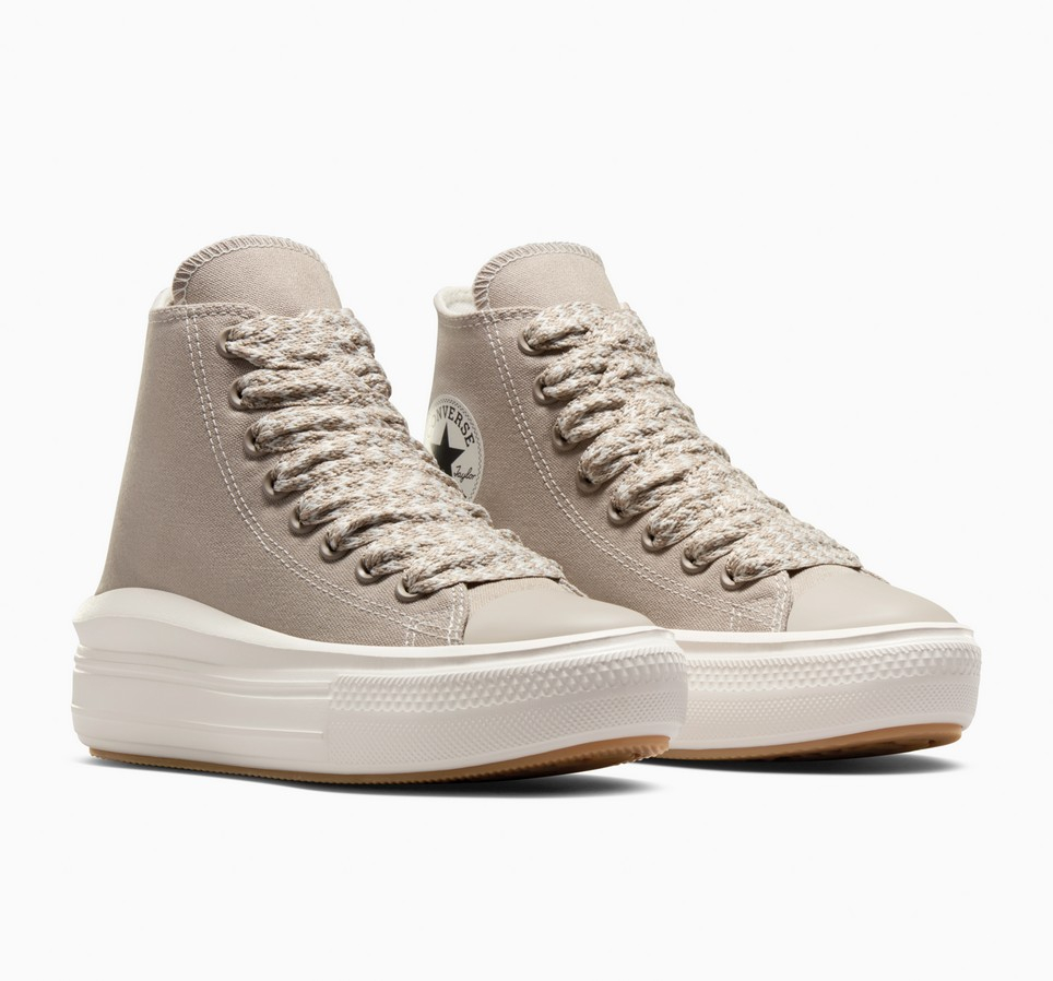 Chuck Taylor All Star Move