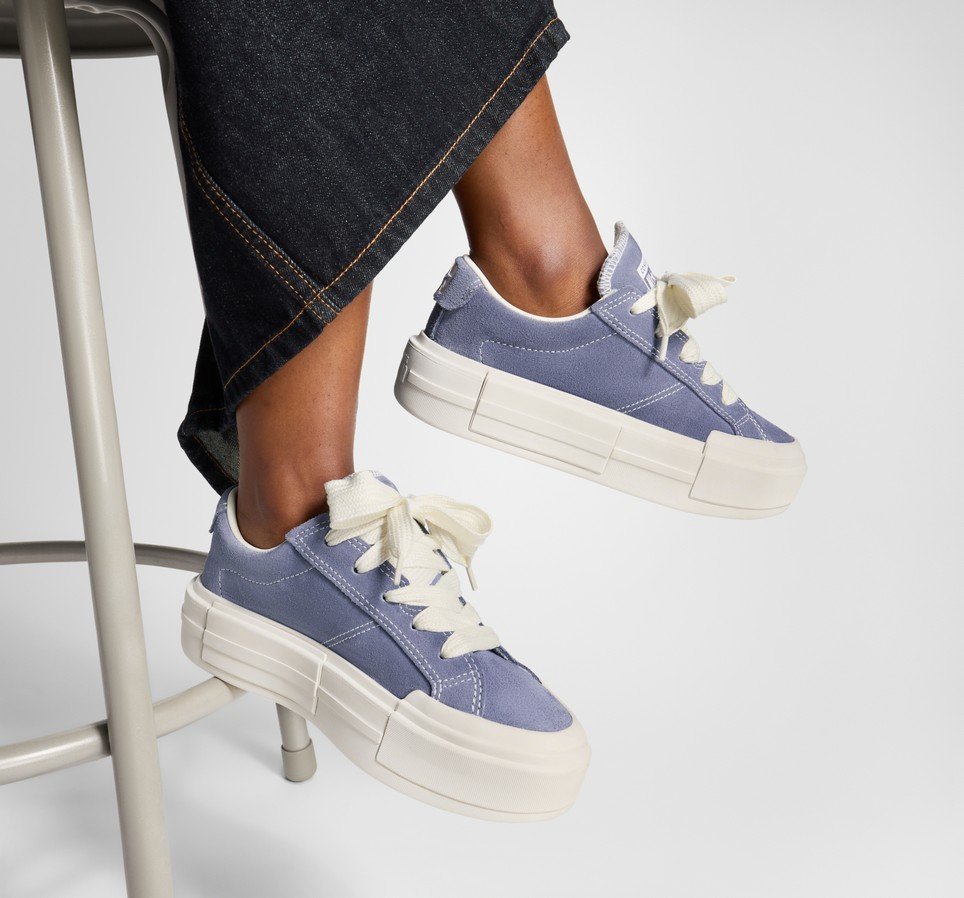 Converse Cruise