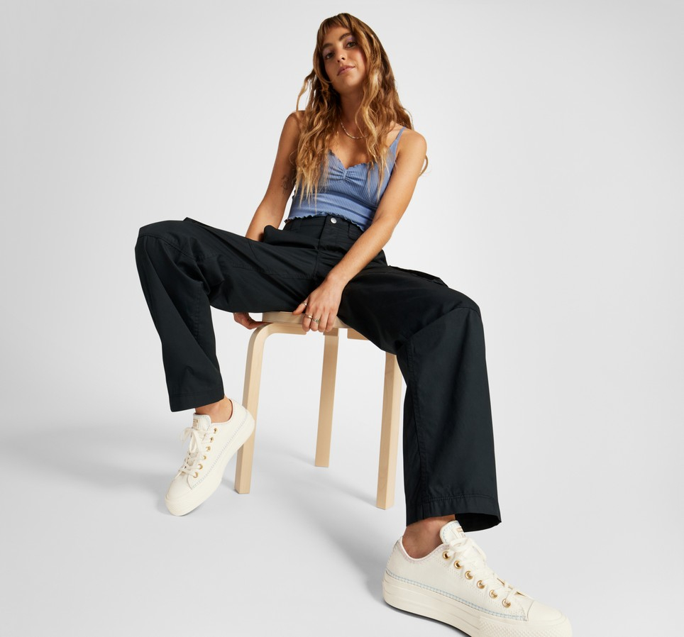 Chuck Taylor All Star Lift Platform Crafted Stitching