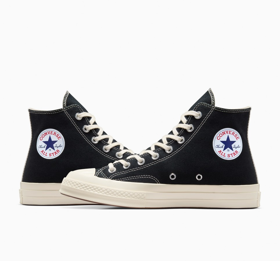 PLAY Comme des Garçons Single Heart Chuck 70