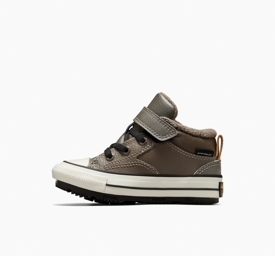 Chuck Taylor All Star Water-Repellent Malden Street Easy-On Boot