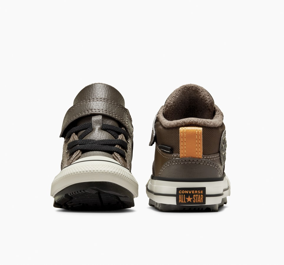 Chuck Taylor All Star Water-Repellent Malden Street Easy-On Boot