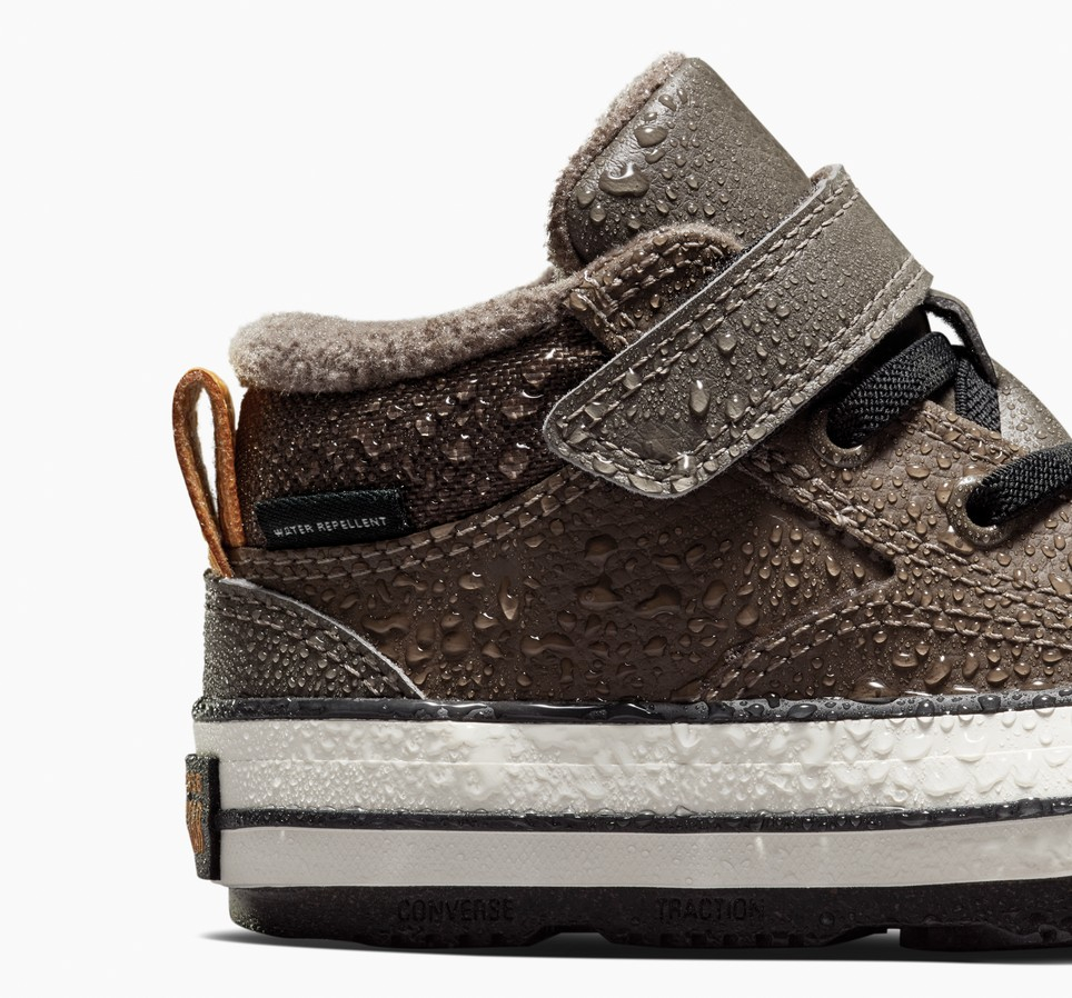 Chuck Taylor All Star Water-Repellent Malden Street Easy-On Boot