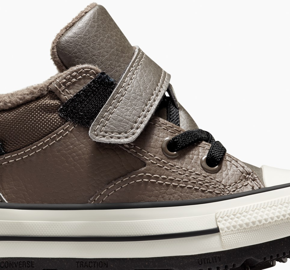 Chuck Taylor All Star Water-Repellent Malden Street Easy-On Boot