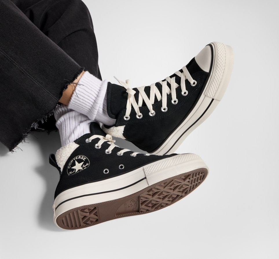 Chuck Taylor All Star Puff Lift Cozy Platform