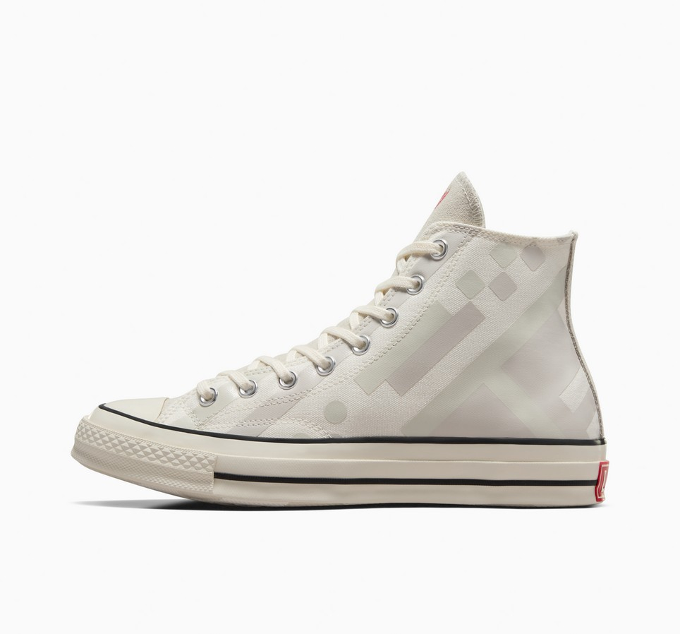 Converse x Liverpool FC Chuck 70