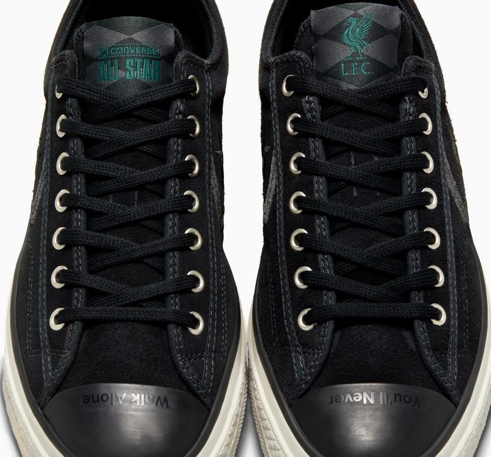 Converse x Liverpool