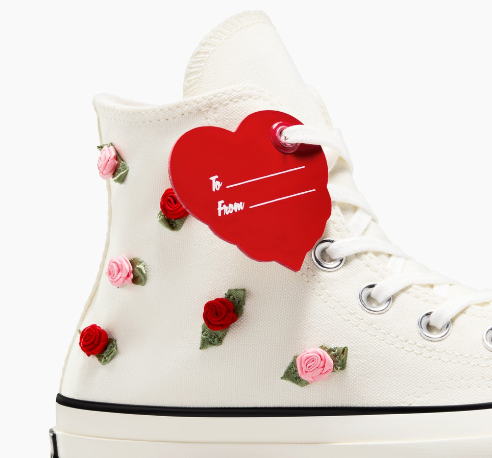 Chuck 70 Roses