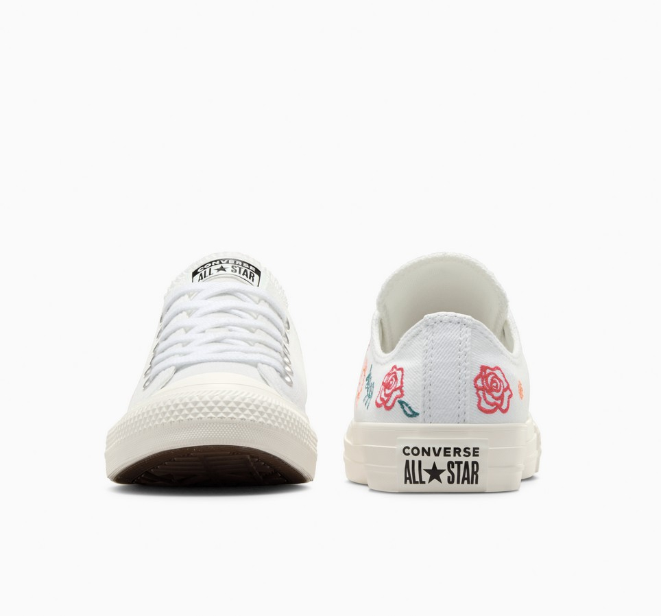 Chuck Taylor All Star Summer Embroidery