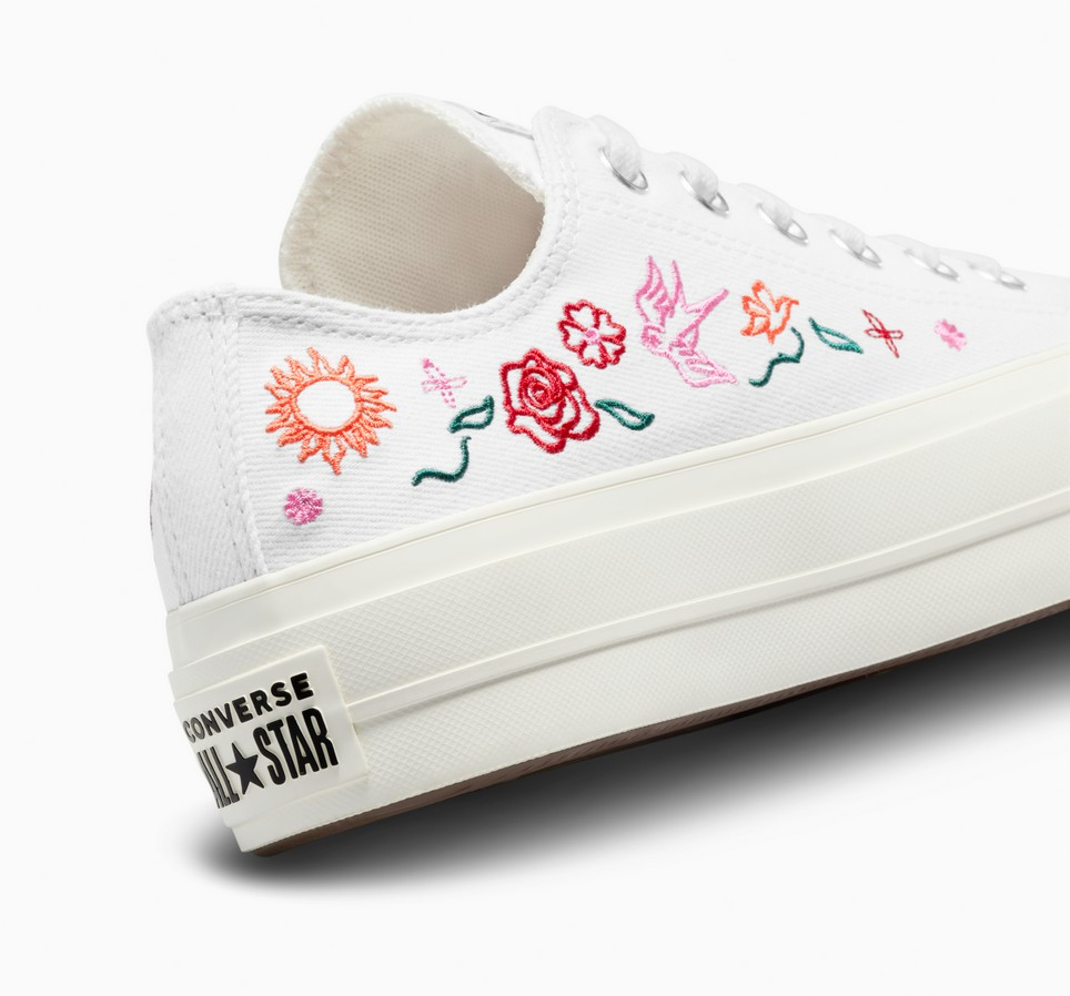 Chuck Taylor All Star Lift Platform Summer Embroidery