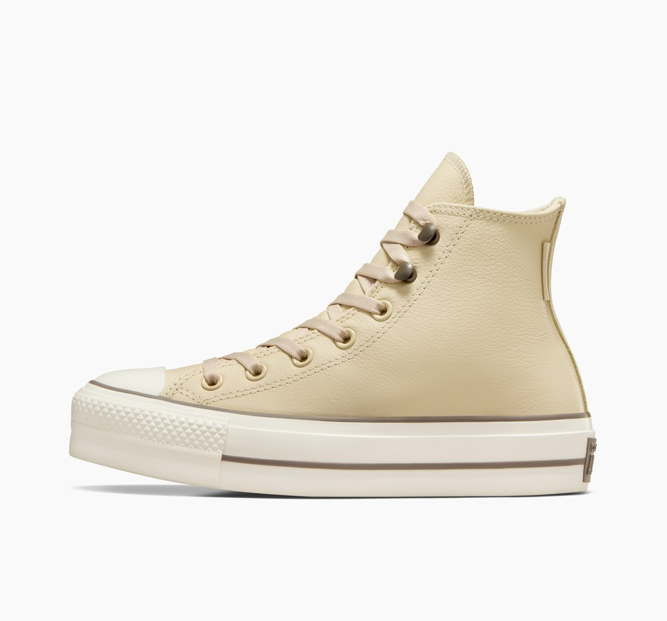 Chuck Tayor All Star Lift Platform Weatherized Leather
