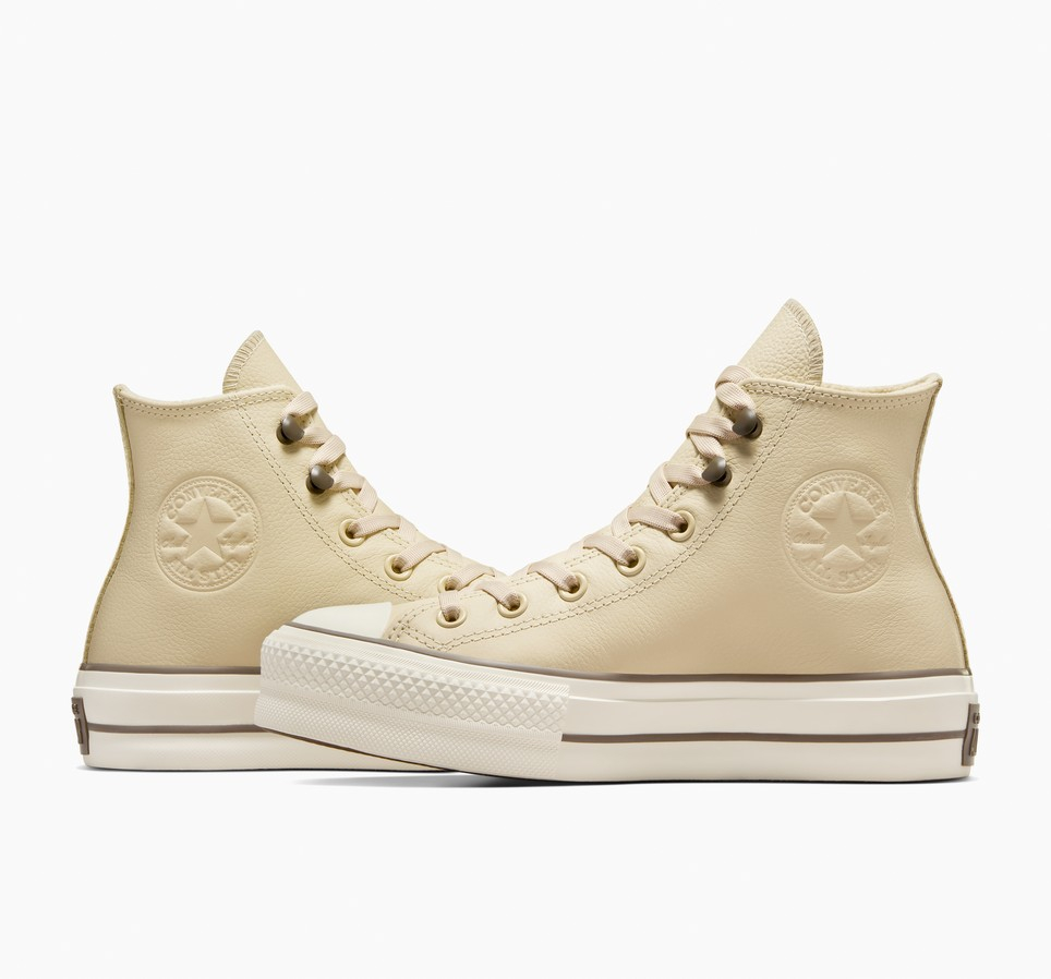 Chuck Tayor All Star Lift Platform Weatherized Leather