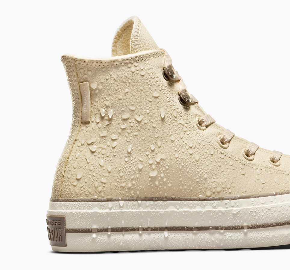 Chuck Tayor All Star Lift Platform Weatherized Leather