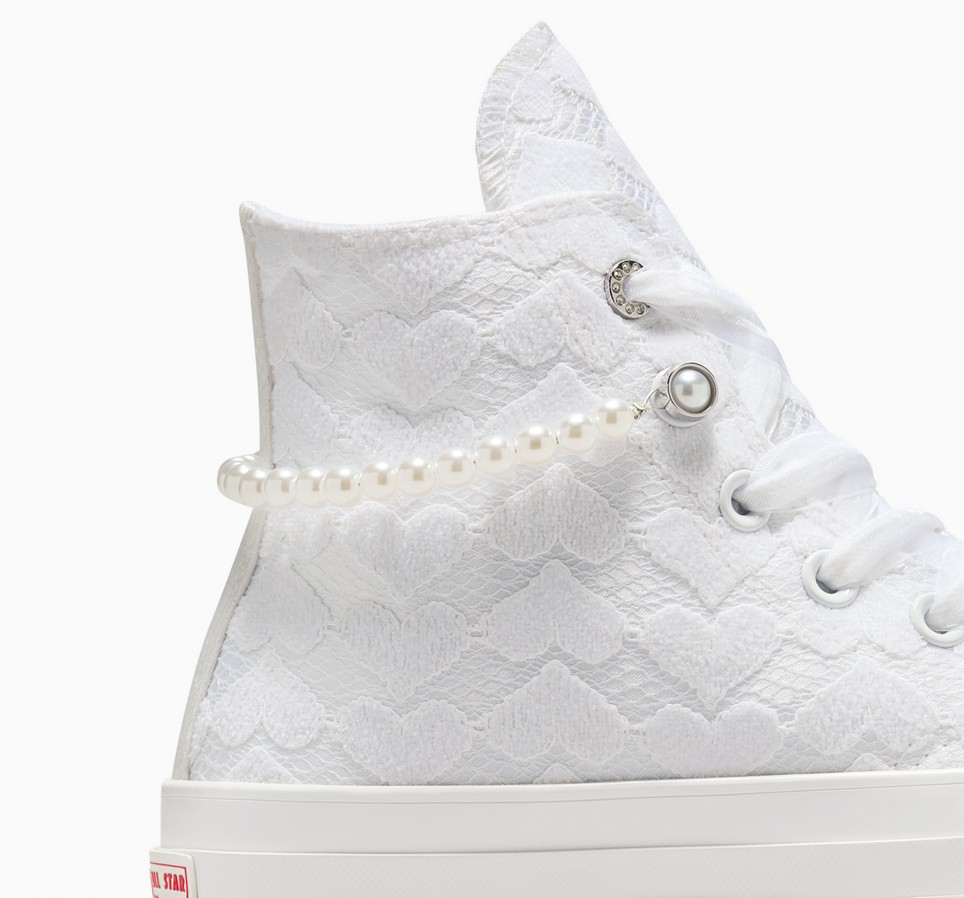 Chuck 70