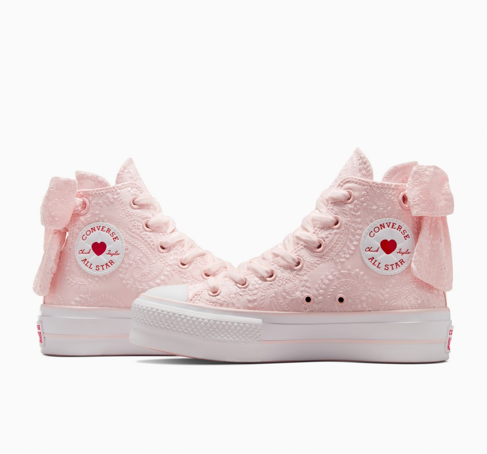 Chuck Taylor All Star Lift