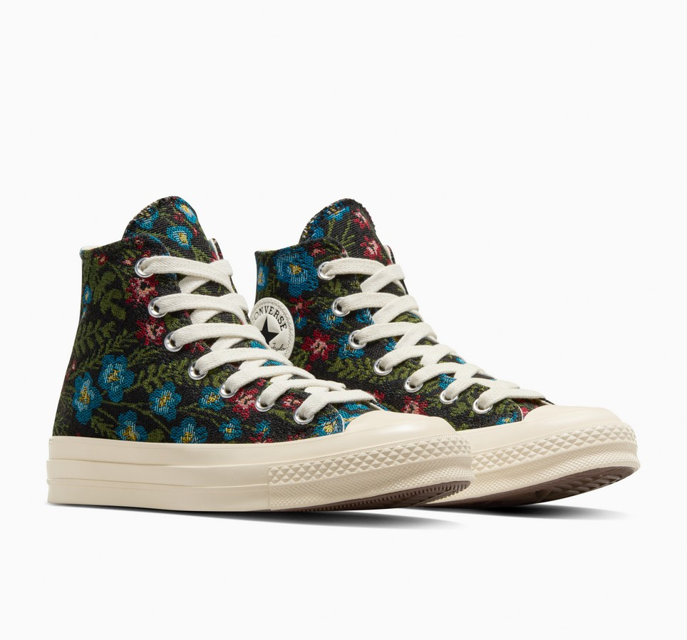 Chuck 70 Floral Tapestry