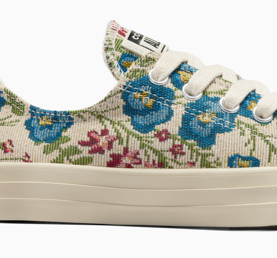 Chuck Taylor All Star Floral Tapestry