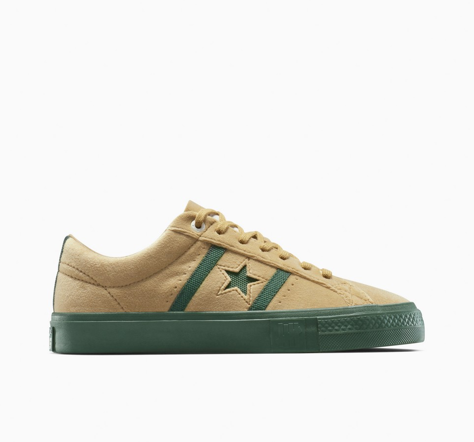 Converse x UNDEFEATED One Star Academy Pro