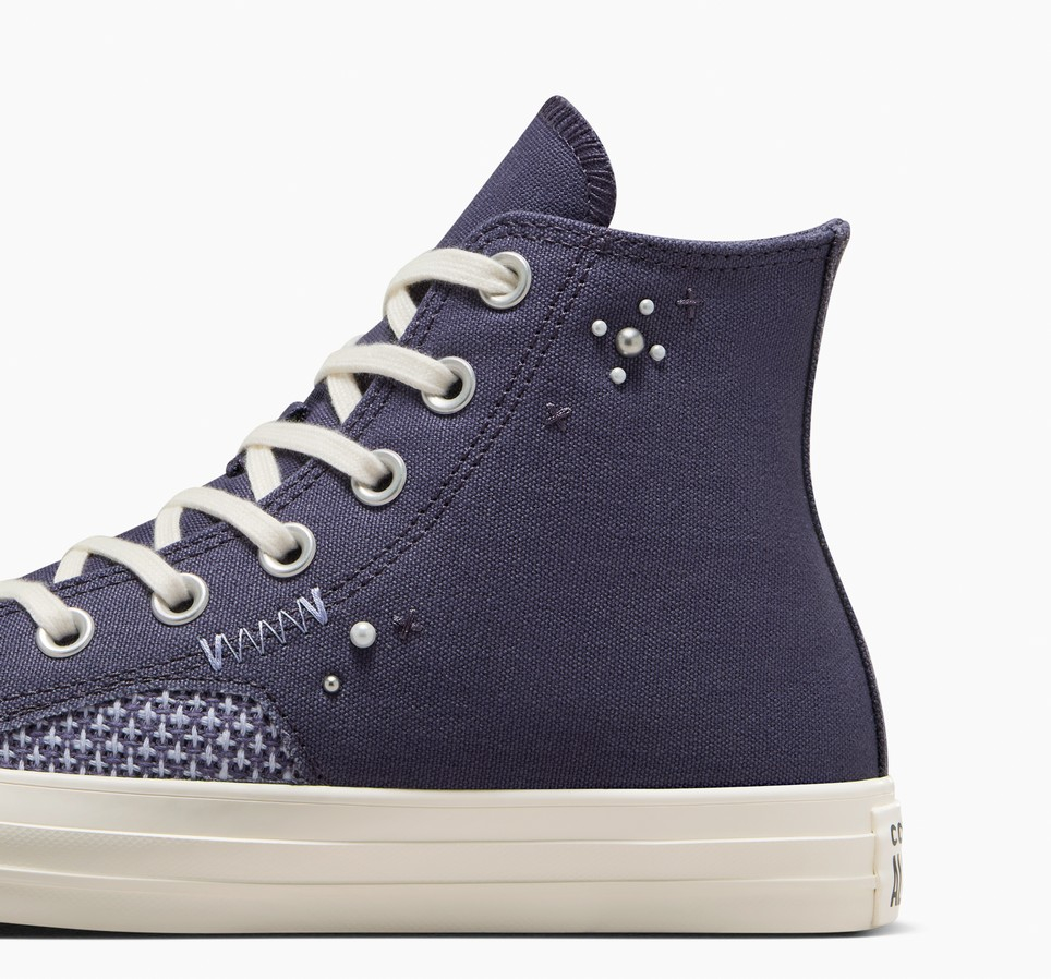 Chuck Taylor All Star Pearls & Studs