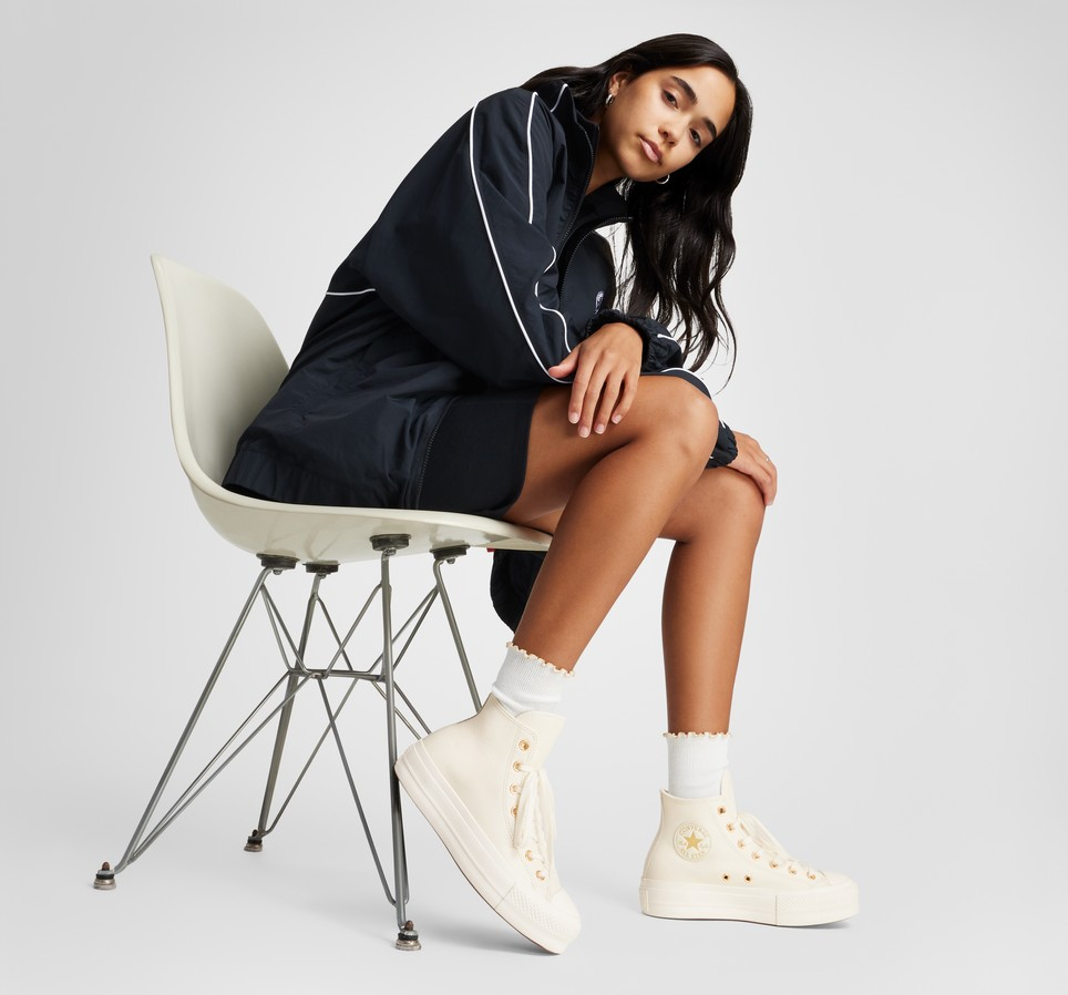 Chuck Taylor All Star Lift Platform Gold