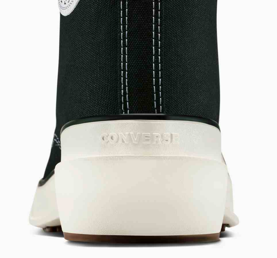 Chuck 70 De Luxe Pointed