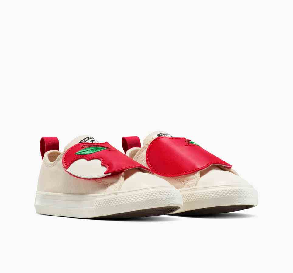 Chuck Taylor All Star One Strap