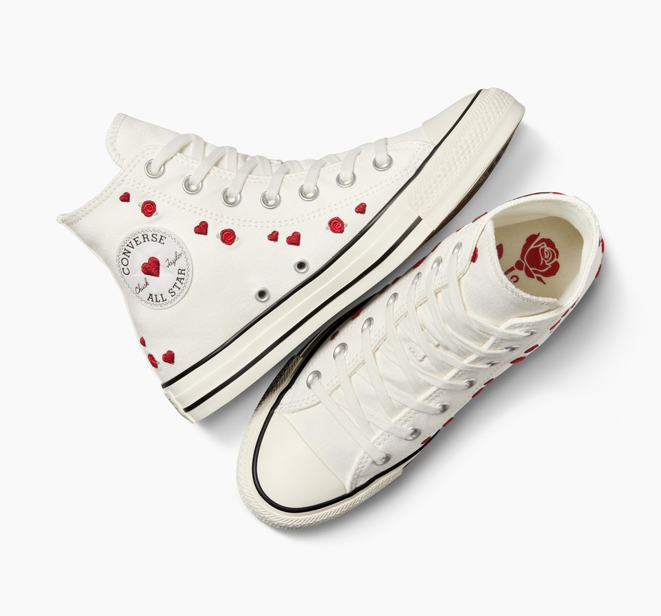 Chuck Taylor All Star Roses
