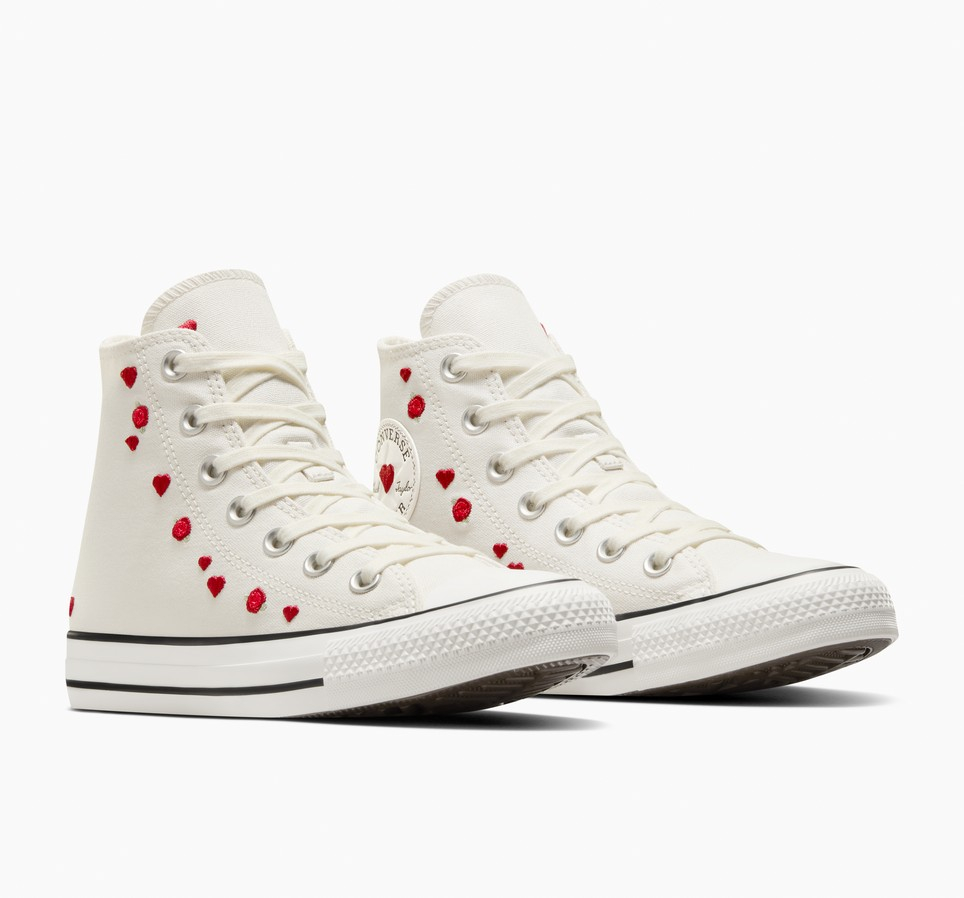 Chuck Taylor All Star Roses