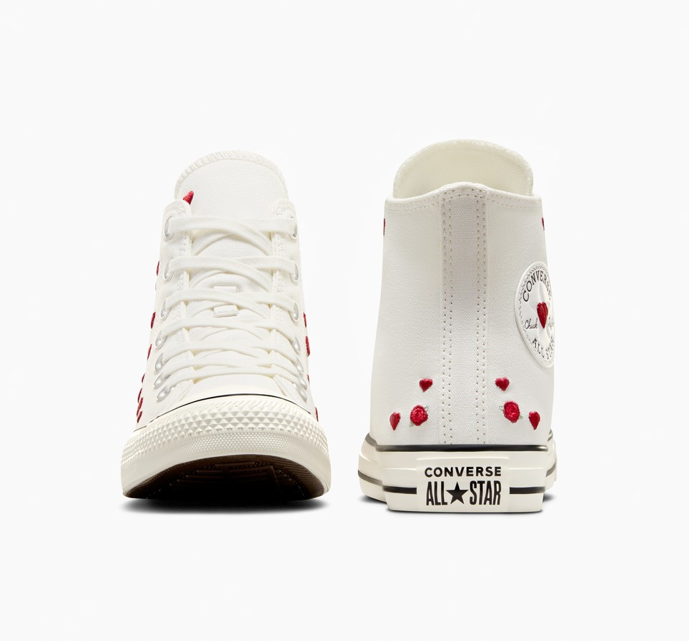 Chuck Taylor All Star Roses