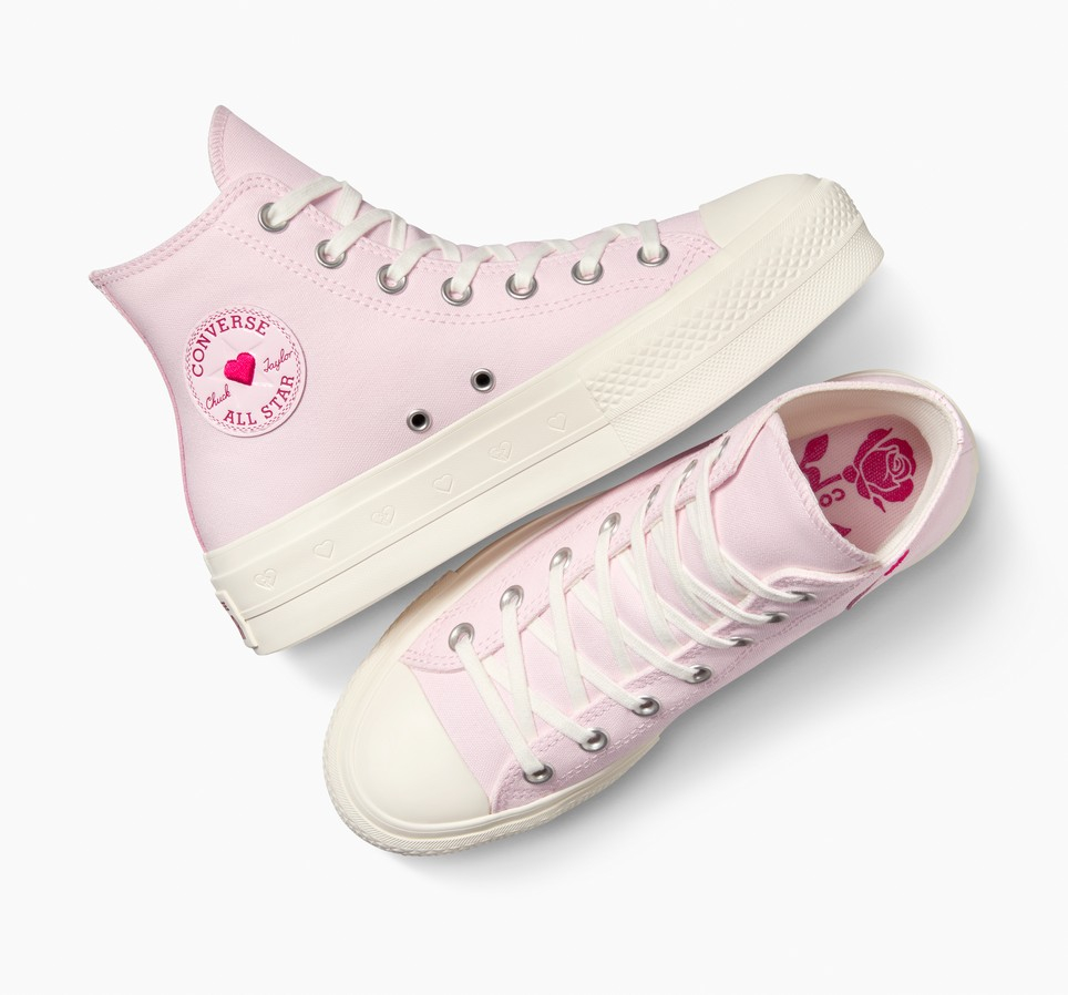 Chuck Taylor All Star Lift Platform Hearts