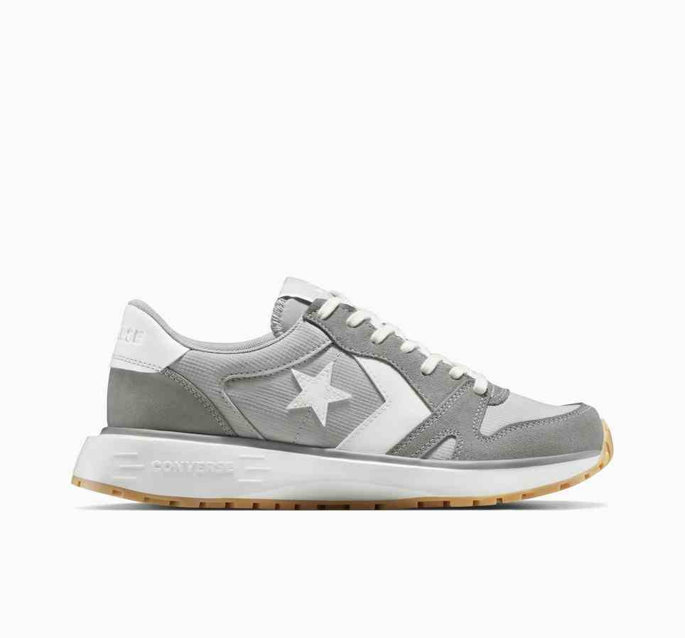 Converse Omni Trainer