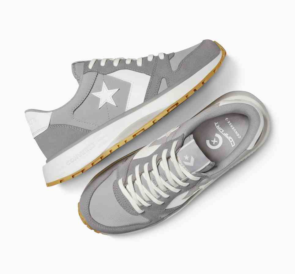 Converse Omni Trainer