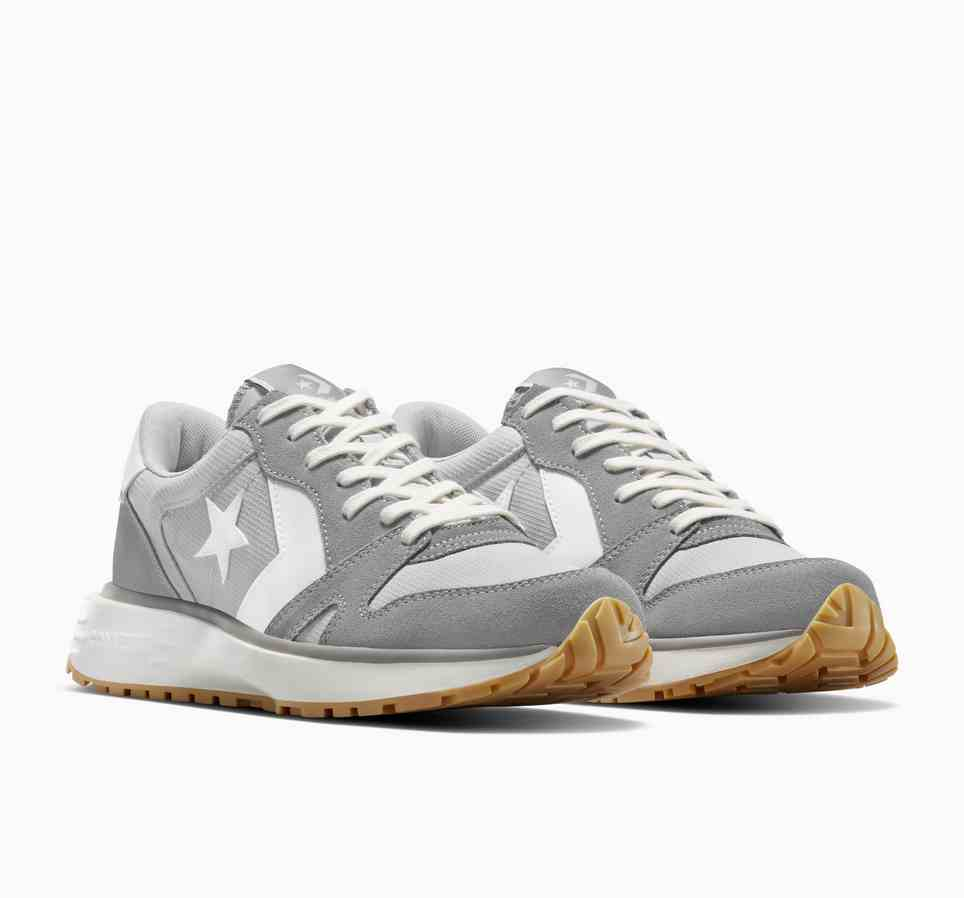 Converse Omni Trainer