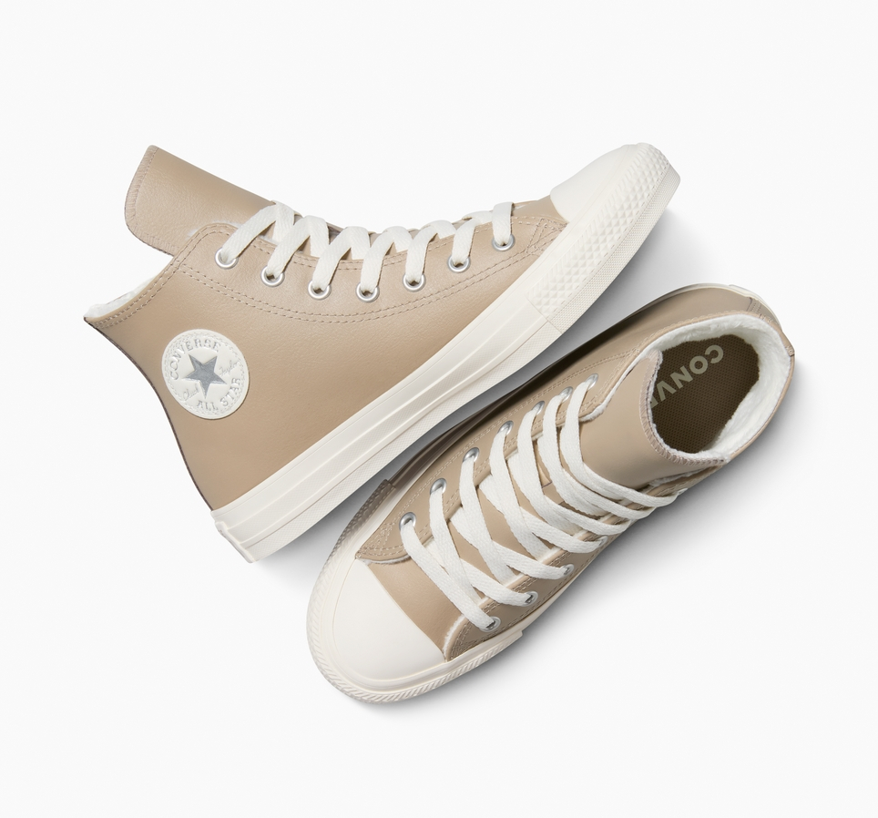Chuck Taylor All Star Leather + Fuzzy-Lining