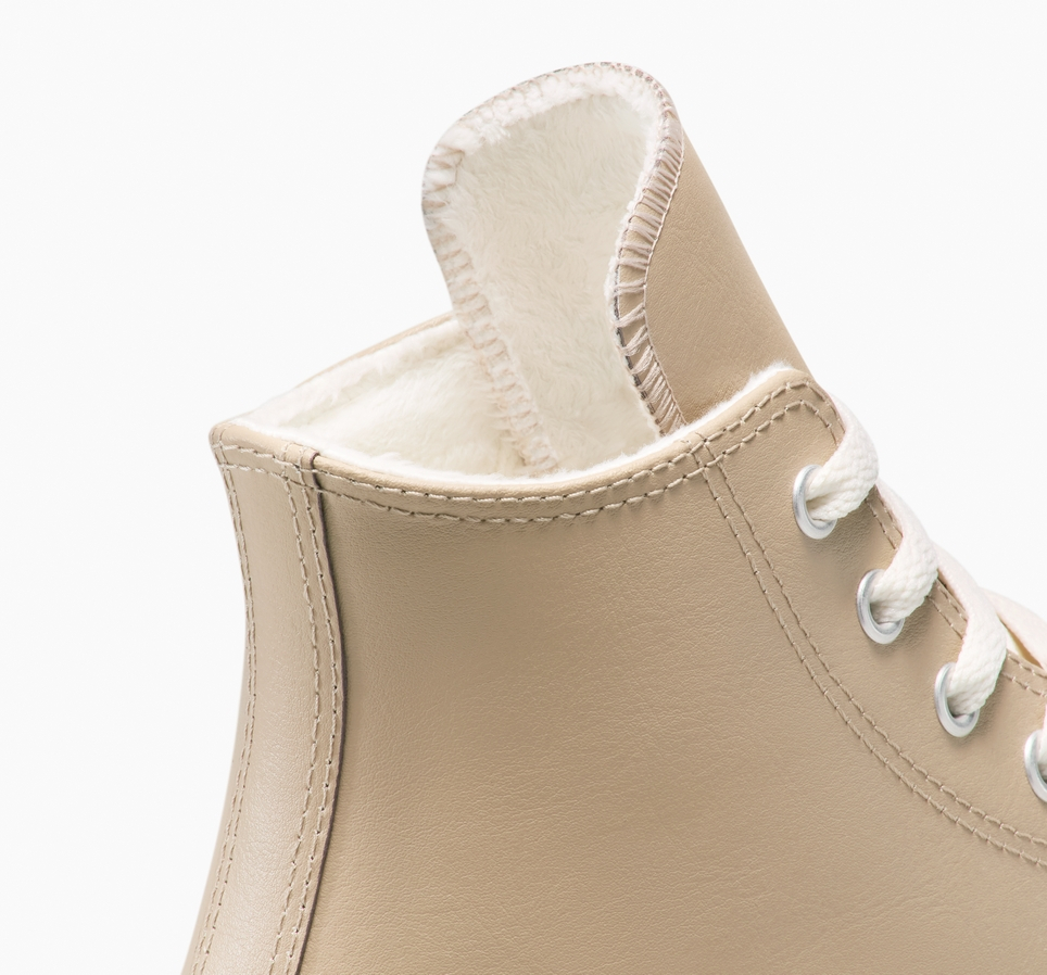 Chuck Taylor All Star Leather + Fuzzy-Lining