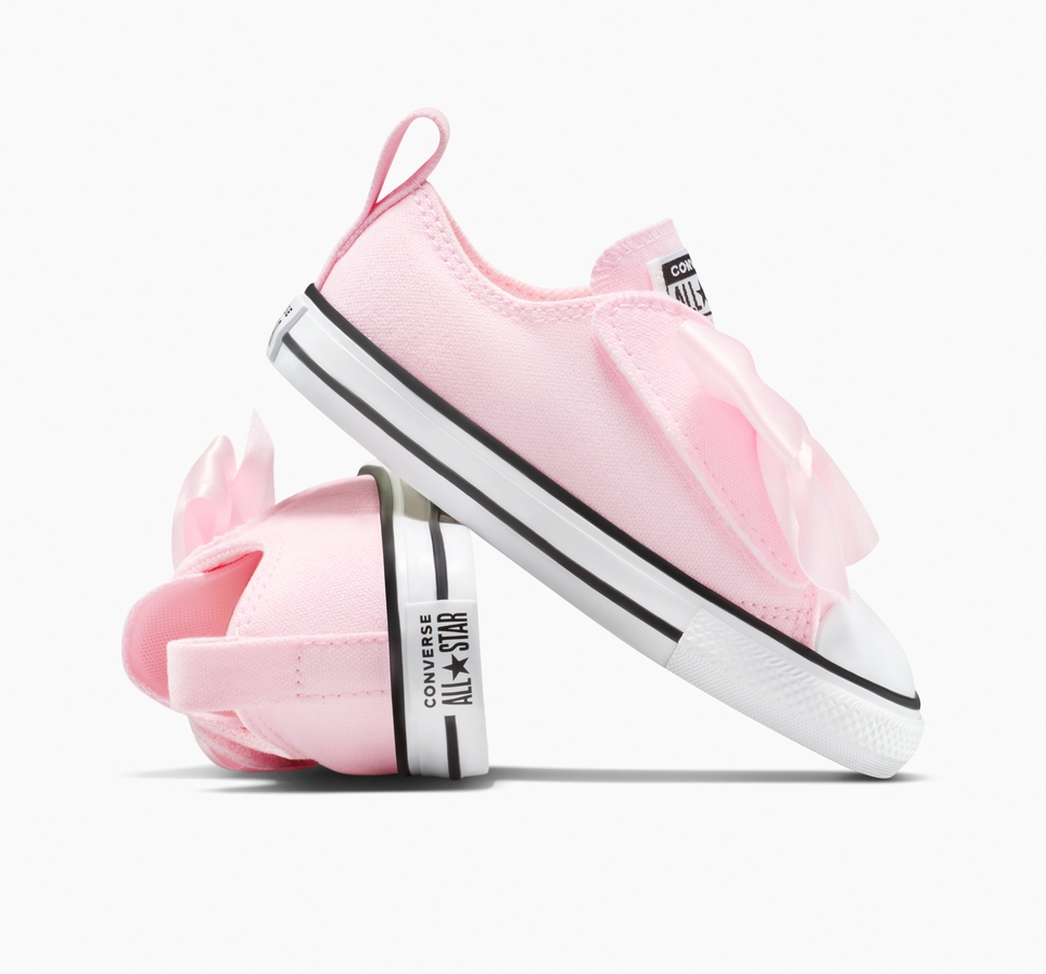 Chuck Taylor All Star Bows Easy On