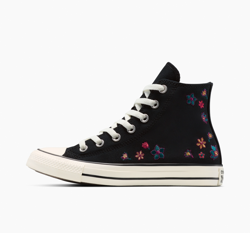 Chuck Taylor All Star Flowers