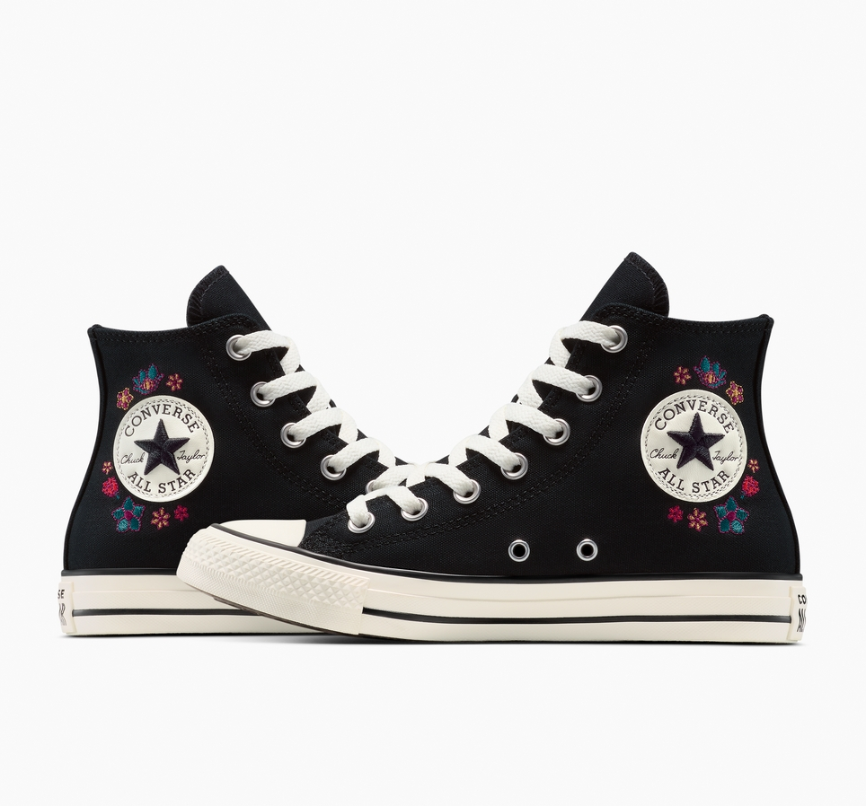 Chuck Taylor All Star Flowers