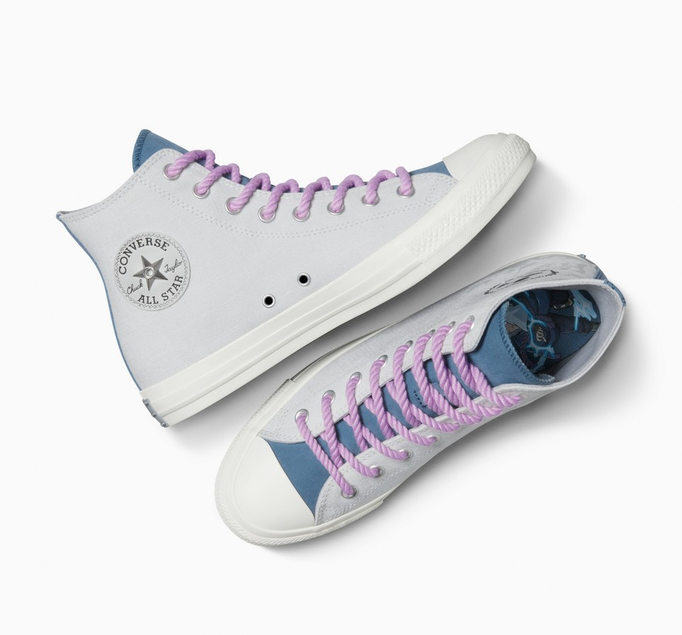Converse x NARUTO SHIPPUDEN Sasuke Chuck Taylor All Star