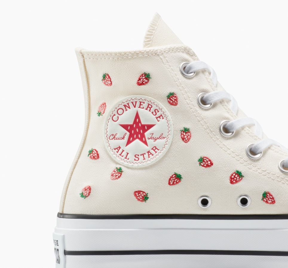 Chuck Taylor All Star Lift Platform Embroidered Strawberries