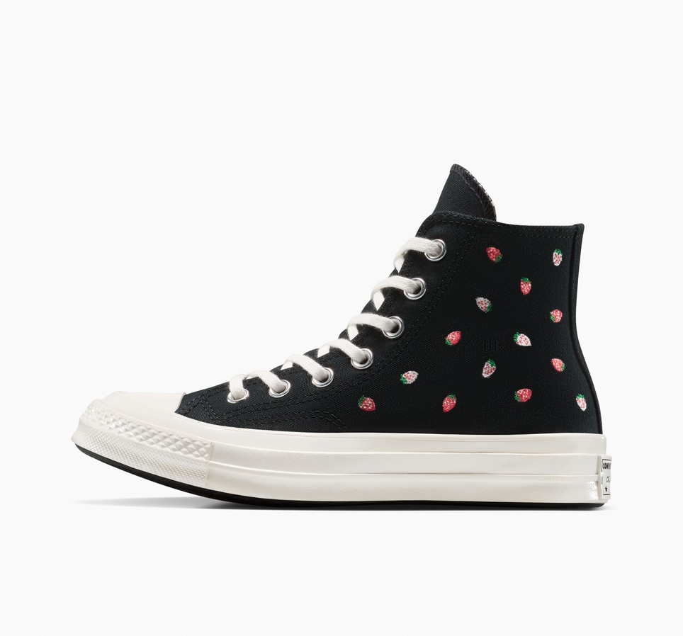 Chuck 70 Strawberries