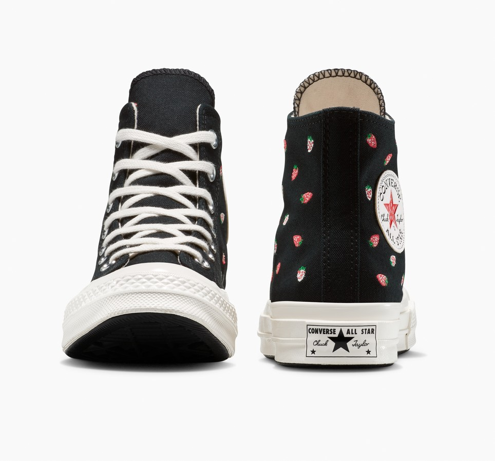 Chuck 70 Strawberries