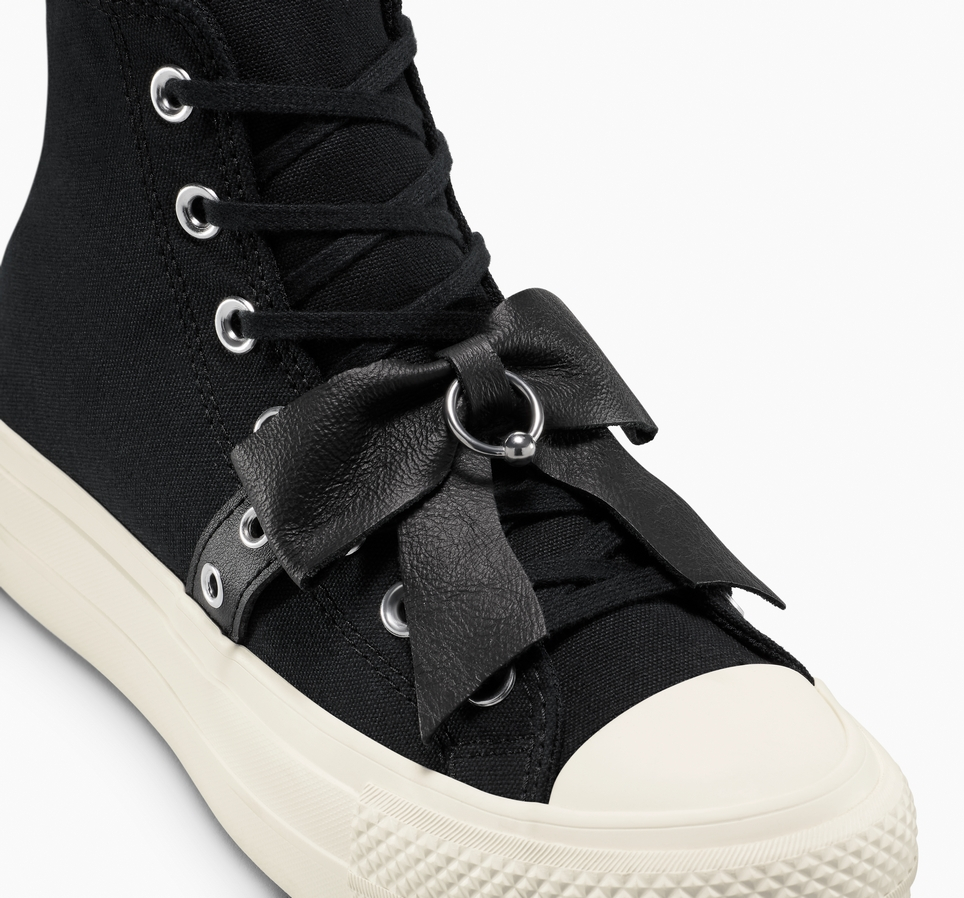 Chuck Taylor All Star Lift Platform Pierced