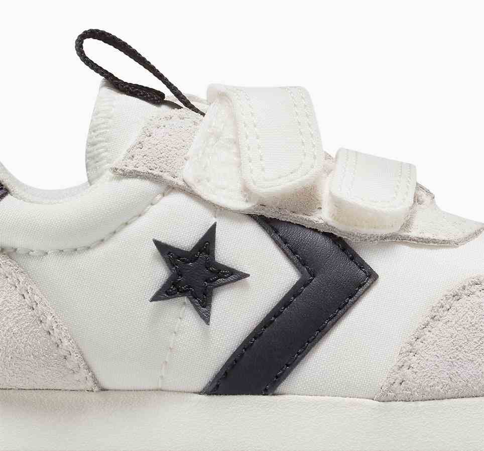 Converse Omega Trainer