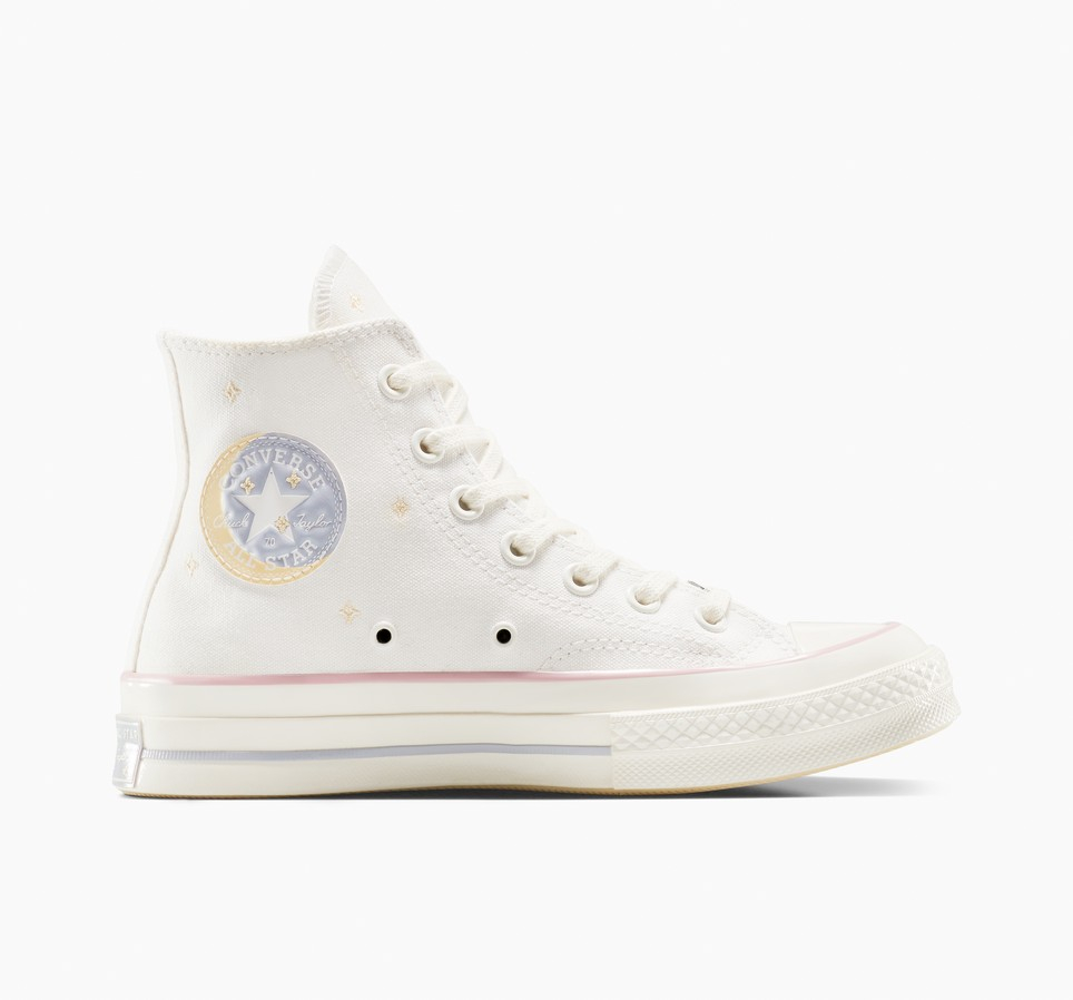 Chuck 70 Celestial