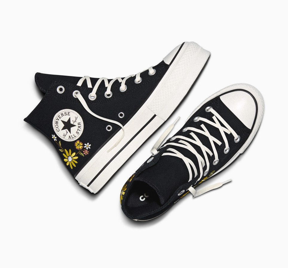 Chuck Taylor All Star Lift Embroidered Flowers